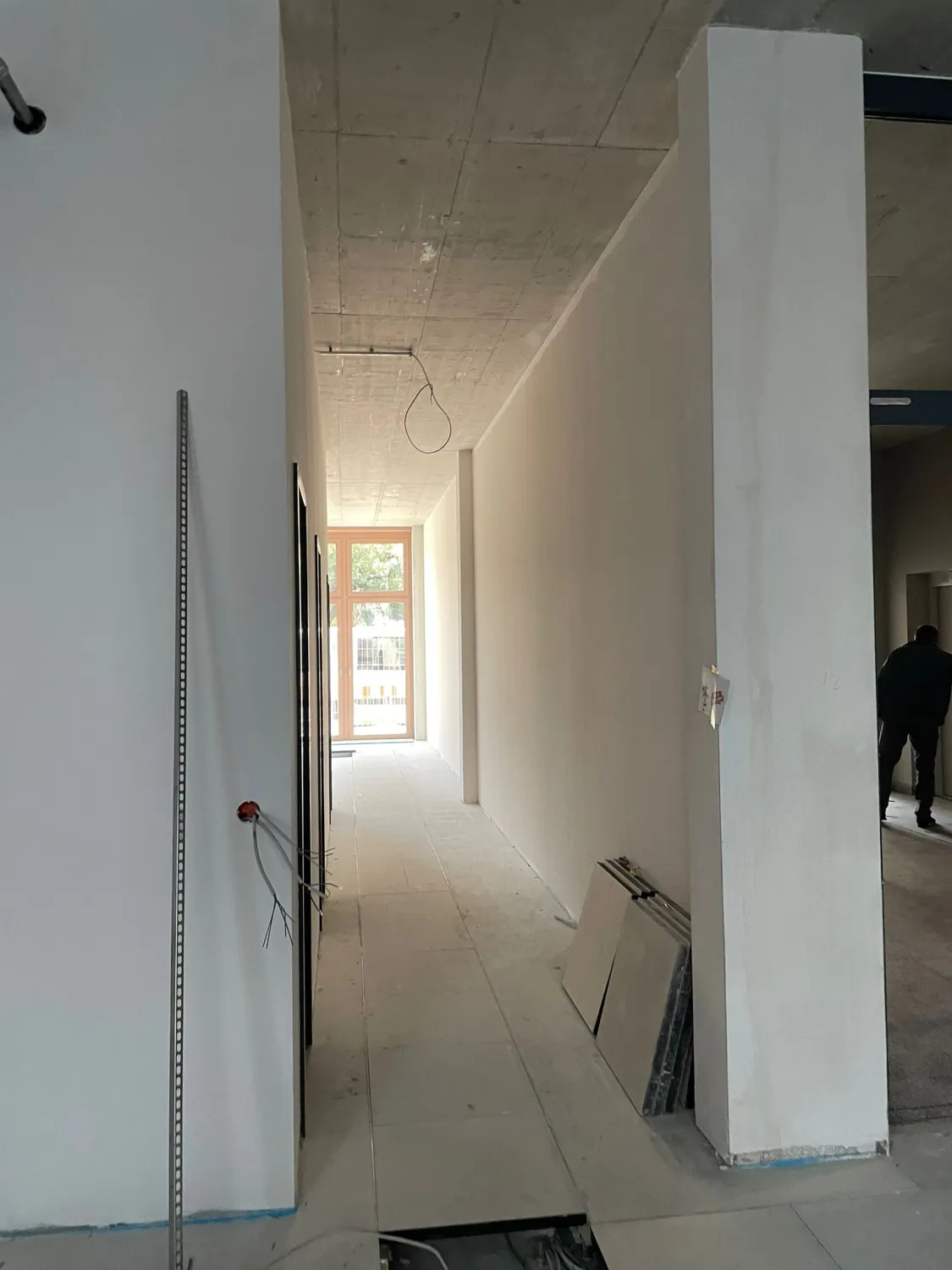 Akca Construction , Osman Akca ,Berlin ,Außenputz ,Innenputz ,Trockenbau,  Gebäudesanierung ,Wandputz