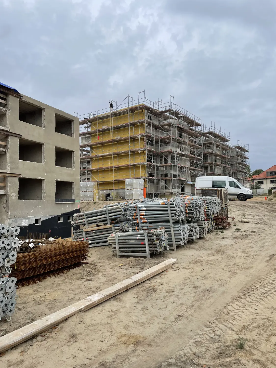Akca Construction , Osman Akca ,Berlin ,Außenputz ,Innenputz ,Trockenbau,  Gebäudesanierung ,Wandputz